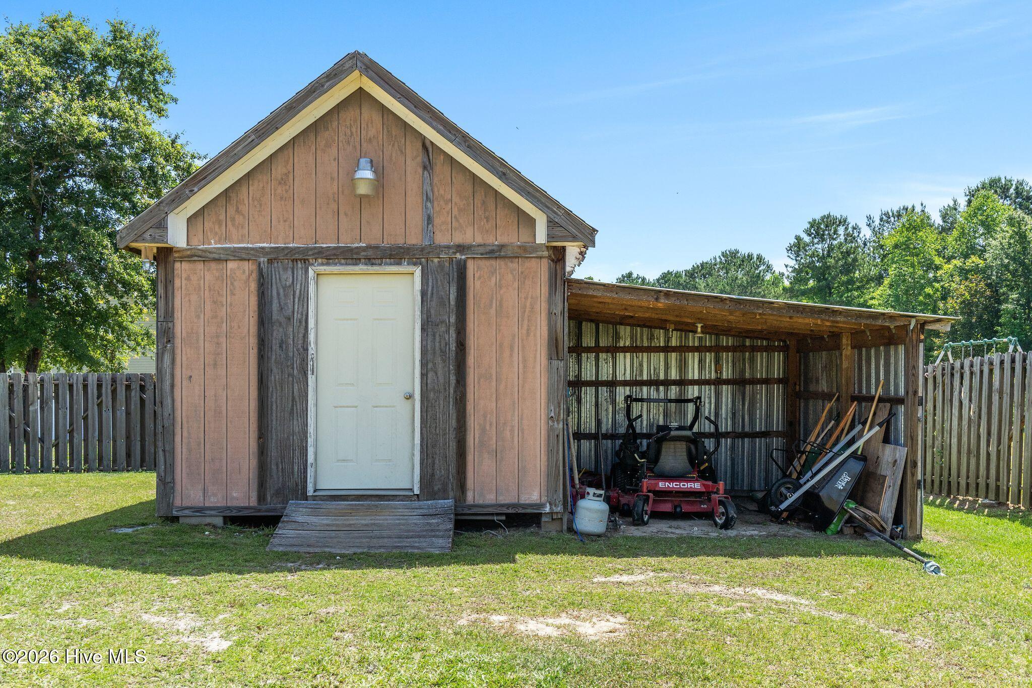 17 Jenn Road Burgaw, NC 28425 - Photo 42 of 47