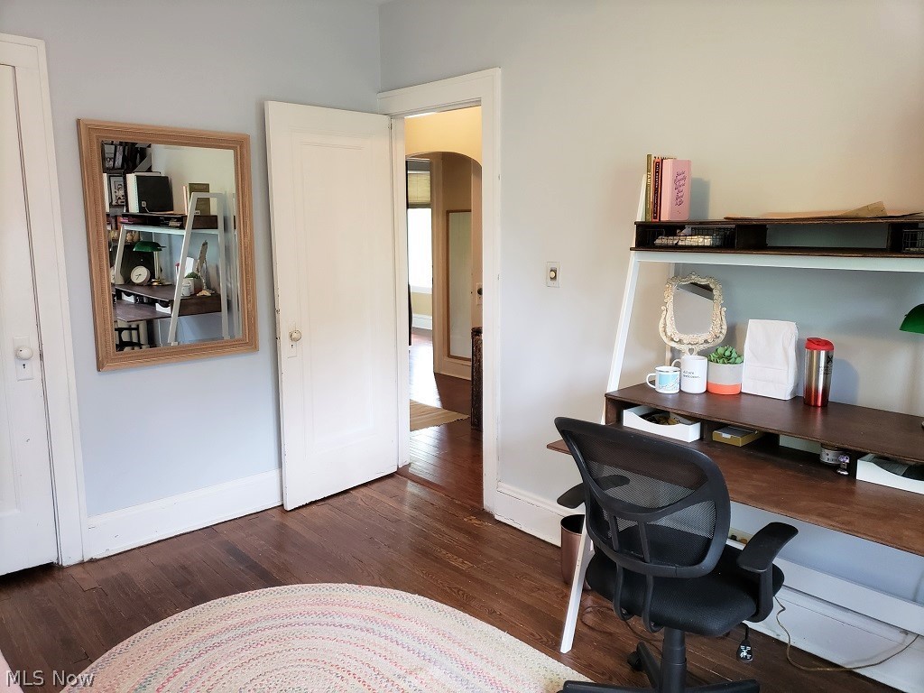 1709 Cumberland Road Cleveland, OH 44118 - Photo 16 of 33 Gallery Image 16
