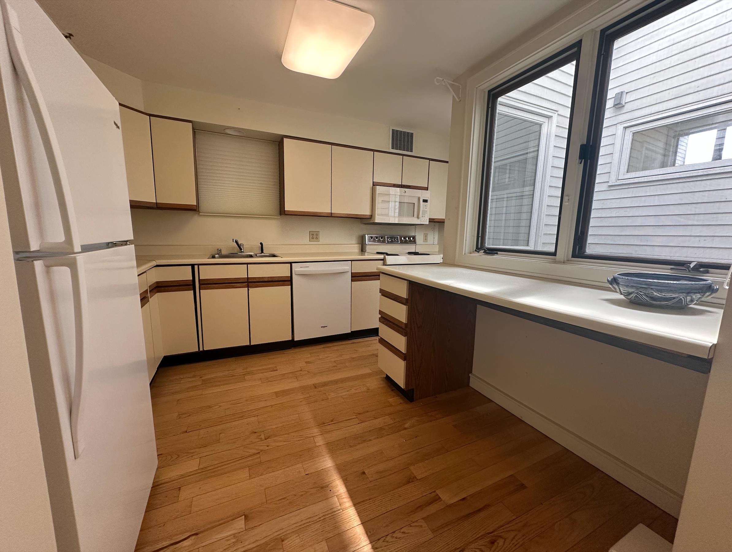 267 Pearl Street, Unit A2 Burlington, VT 05401 - Photo 32 of 65