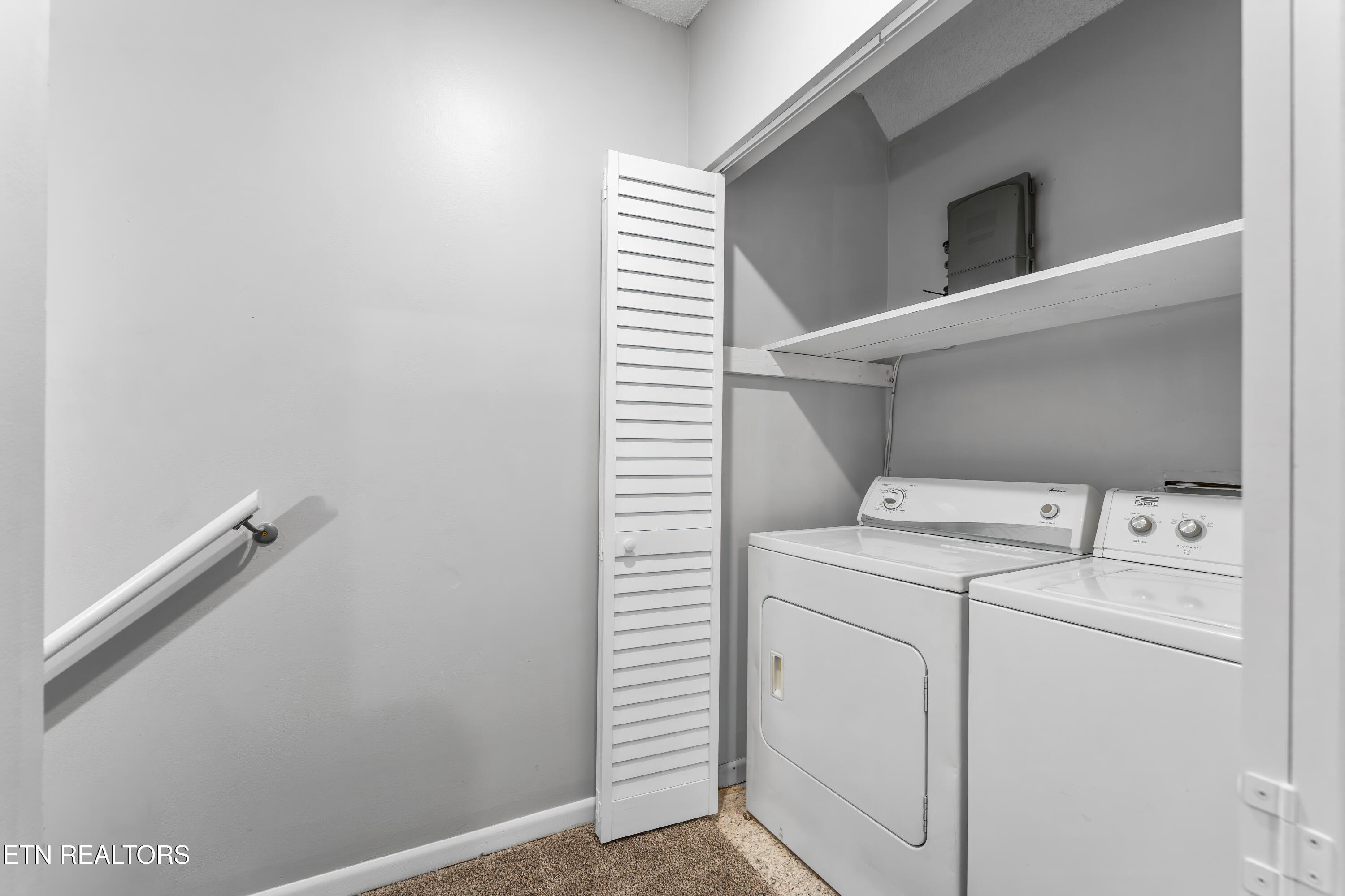 2702 Sood Road, Unit 3 Knoxville, TN 37921 - Photo 16 of 30 Laundry - washer & dryer convey