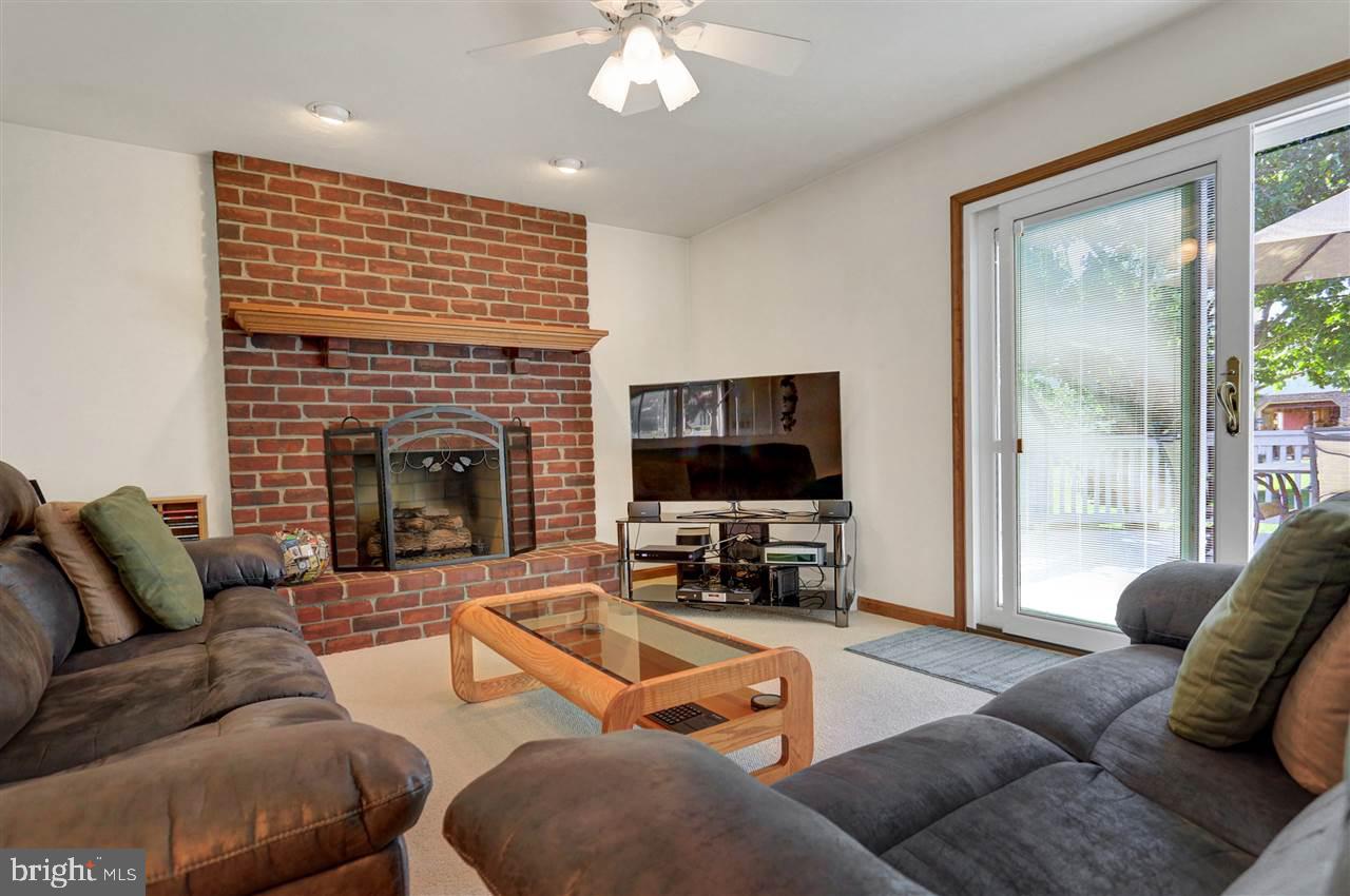 504 Hamlet Drive West Spring Grove, PA 17362 - Photo 21 of 36