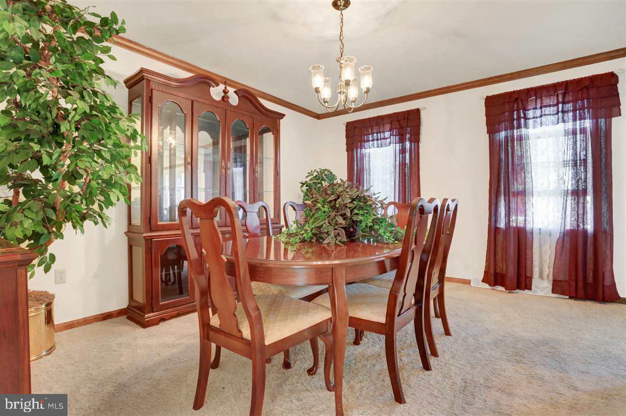 504 Hamlet Drive West Spring Grove, PA 17362 - Photo 23 of 36