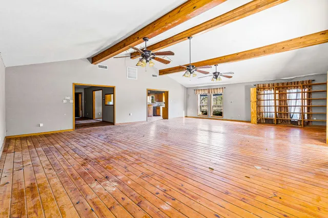 $214,900 | 7101 Ireland Lane, Silsbee, TX 77656