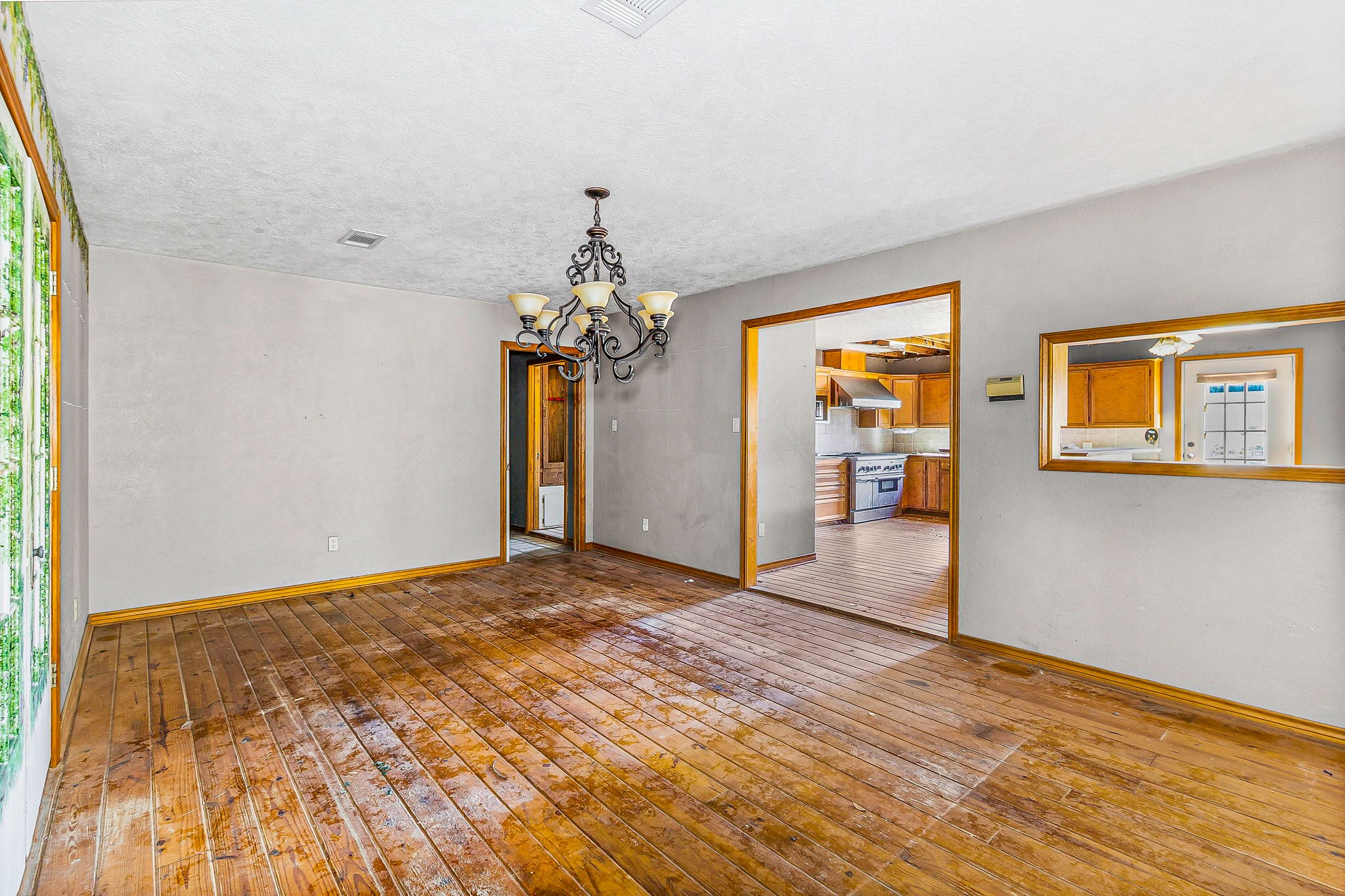 7101 Ireland Road Silsbee, TX 77656 - Photo 17 of 39