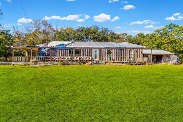 $214,900 | 7101 Ireland Lane, Silsbee, TX 77656