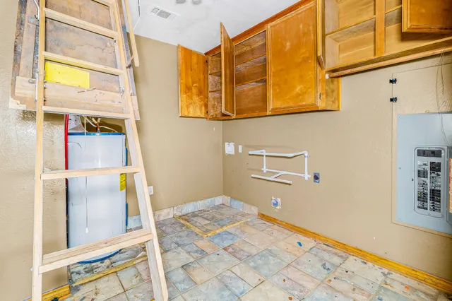 $214,900 | 7101 Ireland Lane, Silsbee, TX 77656