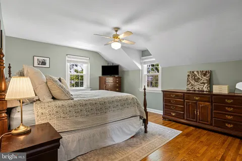 $659,900 | 220 Walnut Lane, Ambler, PA 19002