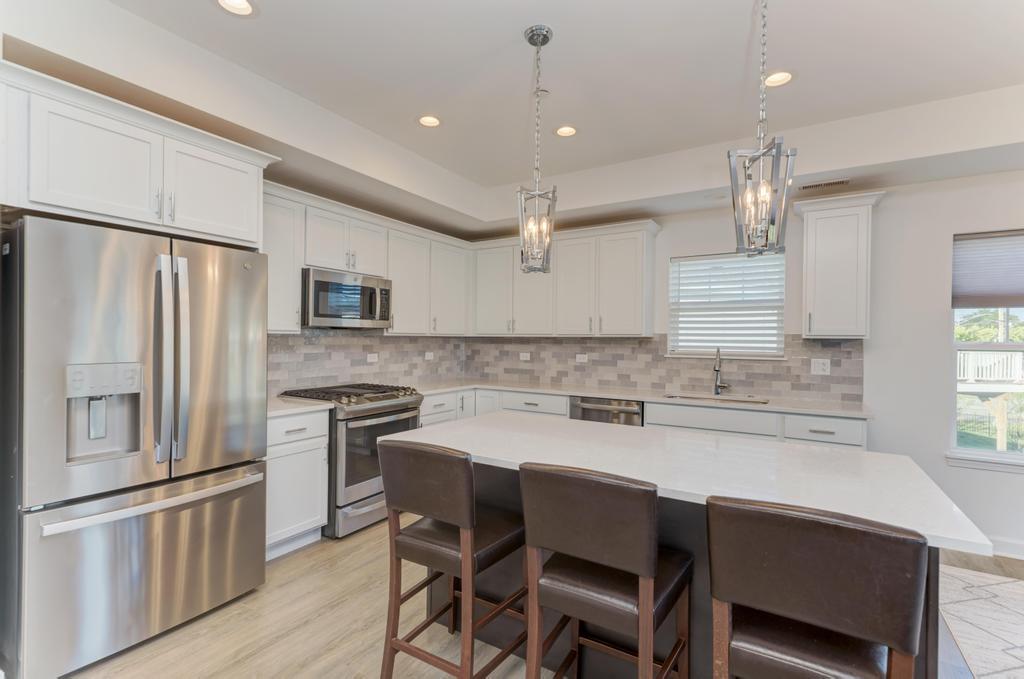 257 Masters Drive Addison, IL 60101 - Photo 12 of 29 Gallery Image 12