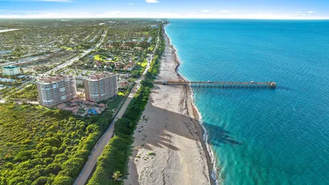 $1,575,000 | 700 Ocean Royale, Unit 302, Juno Beach, FL 33408
