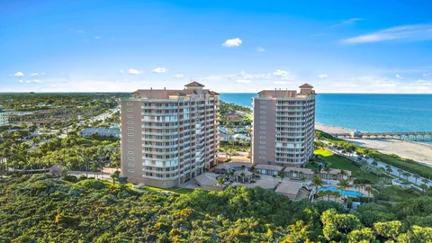 $1,575,000 | 700 Ocean Royale, Unit 302, Juno Beach, FL 33408