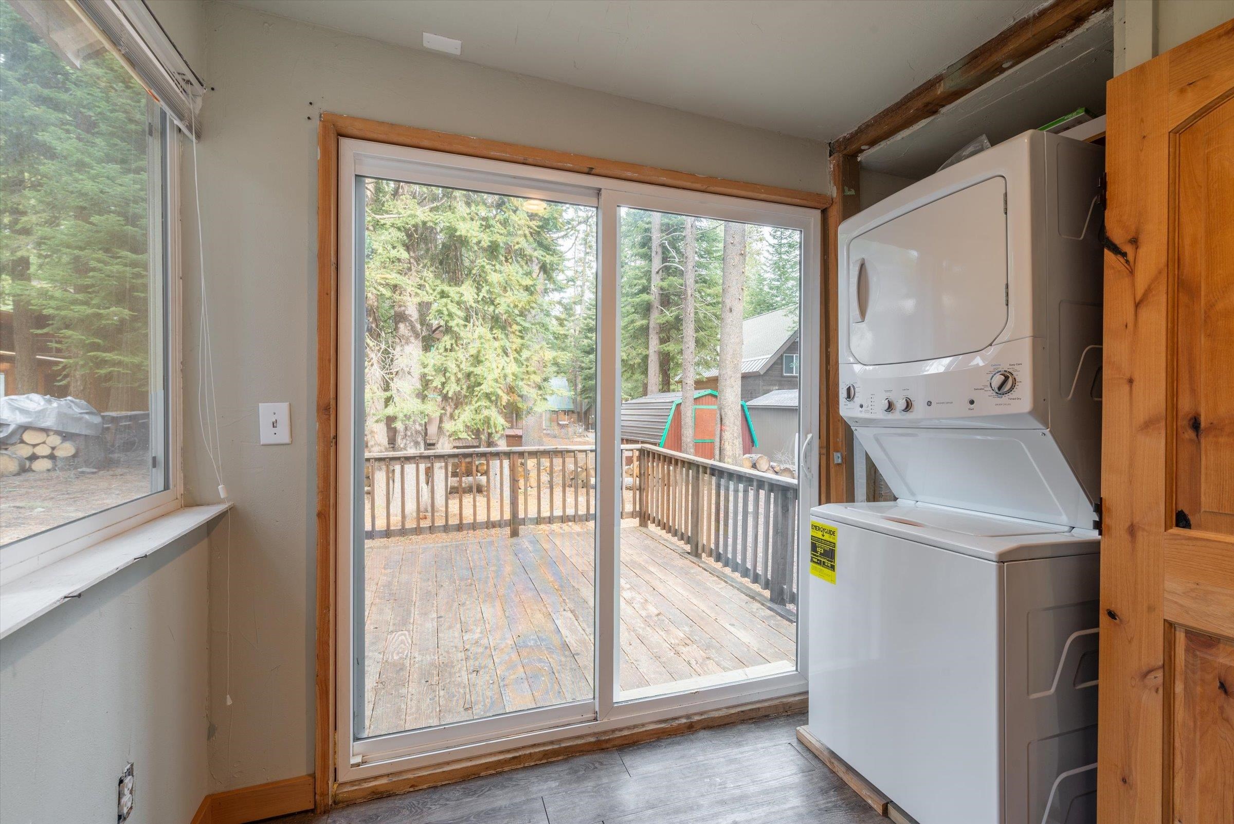 10332 Washoe Road Truckee, CA 96161 - Photo 11 of 20 Gallery Image 11