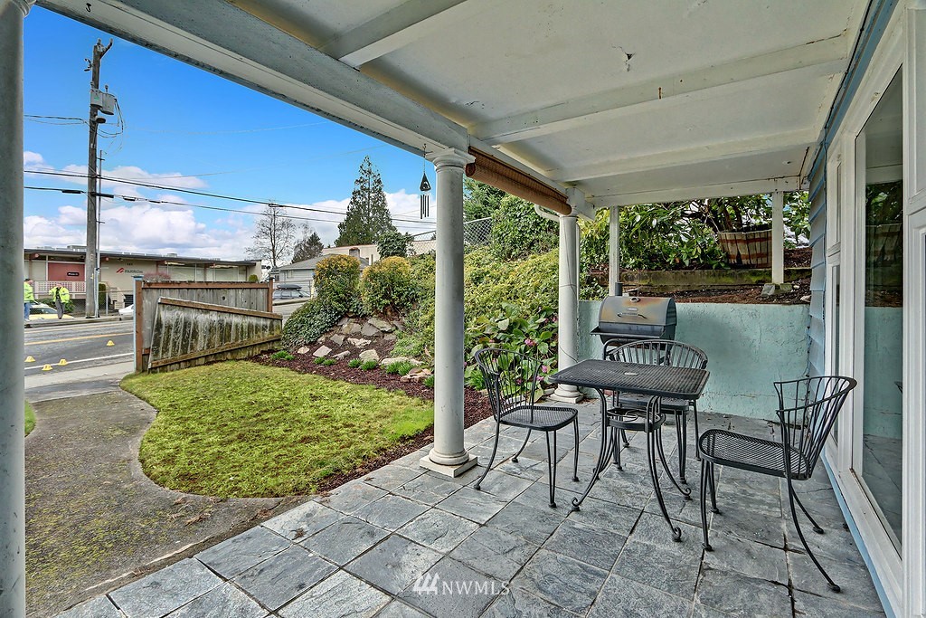 130 Southwest 156th Street Burien, WA 98166 - Photo 4 of 16 Gallery Image 4