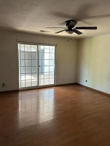 $370,000 | 1007 Acaciawood Court, Los Banos, CA 93635