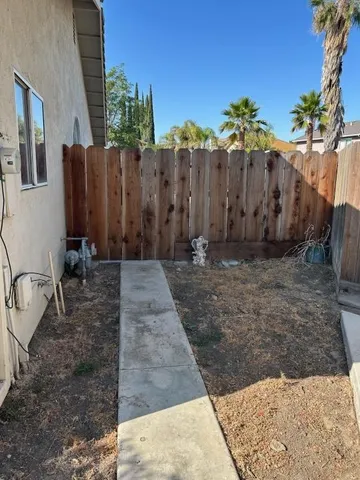 $370,000 | 1007 Acaciawood Court, Los Banos, CA 93635