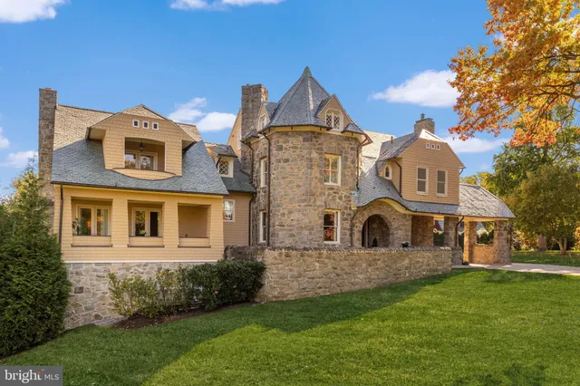 $7,495,000 | 3031 Gates Road Northwest, Washington, DC 20008