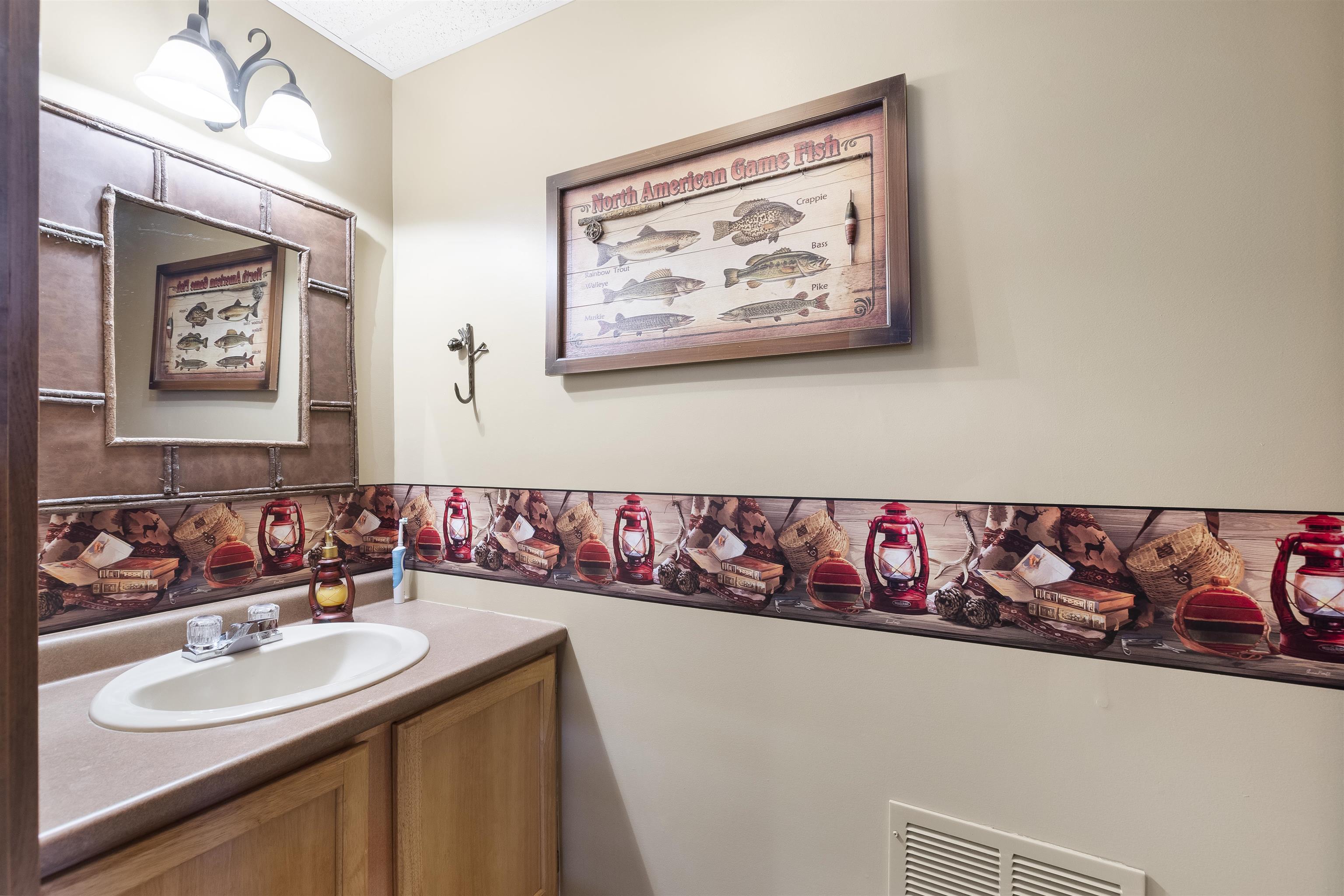 117 Daniel Beard Road Pittsburg, NH 03592 - Photo 26 of 39 Gallery Image 26