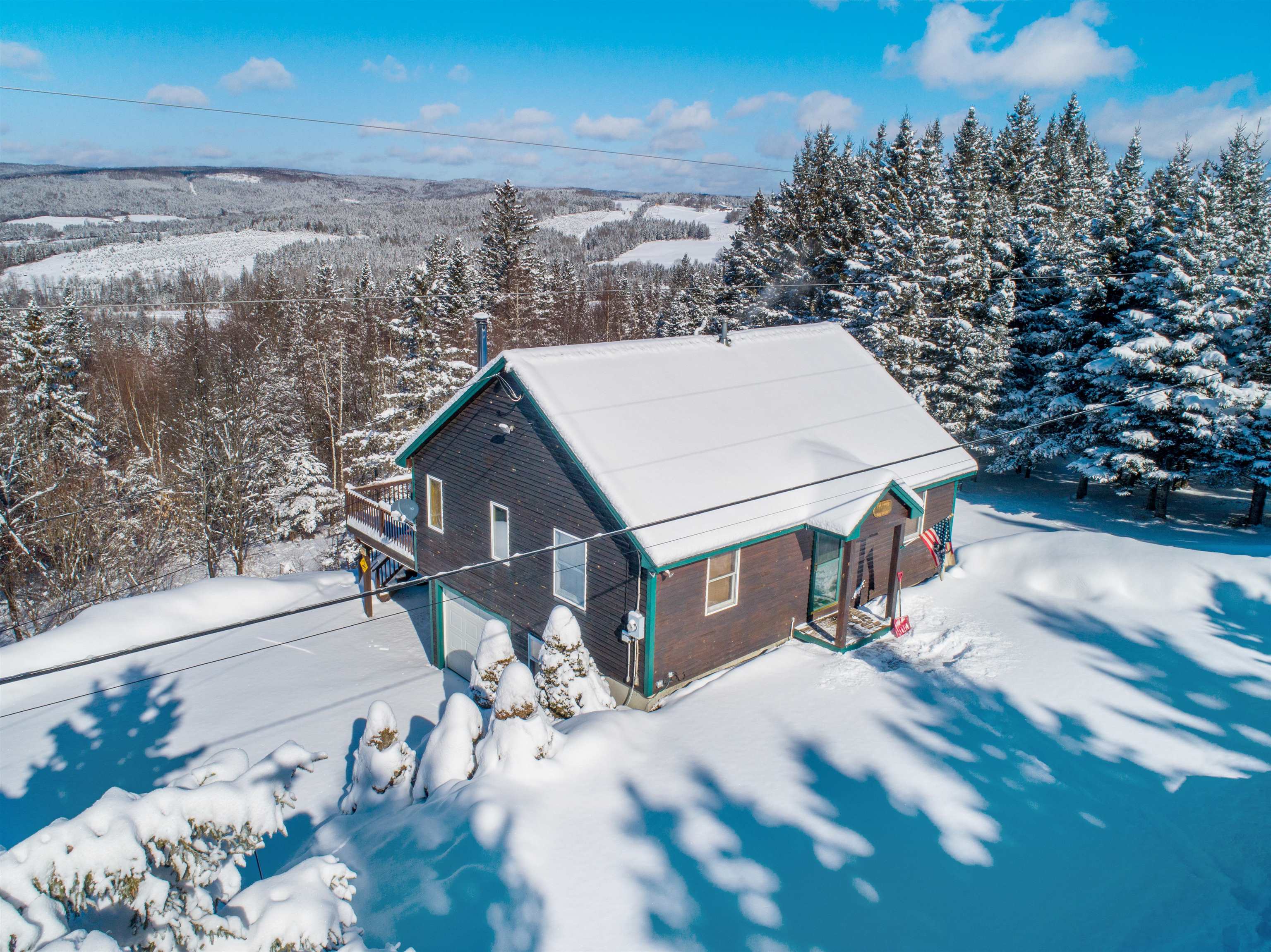 117 Daniel Beard Road Pittsburg, NH 03592 - Photo 3 of 39 Gallery Image 3