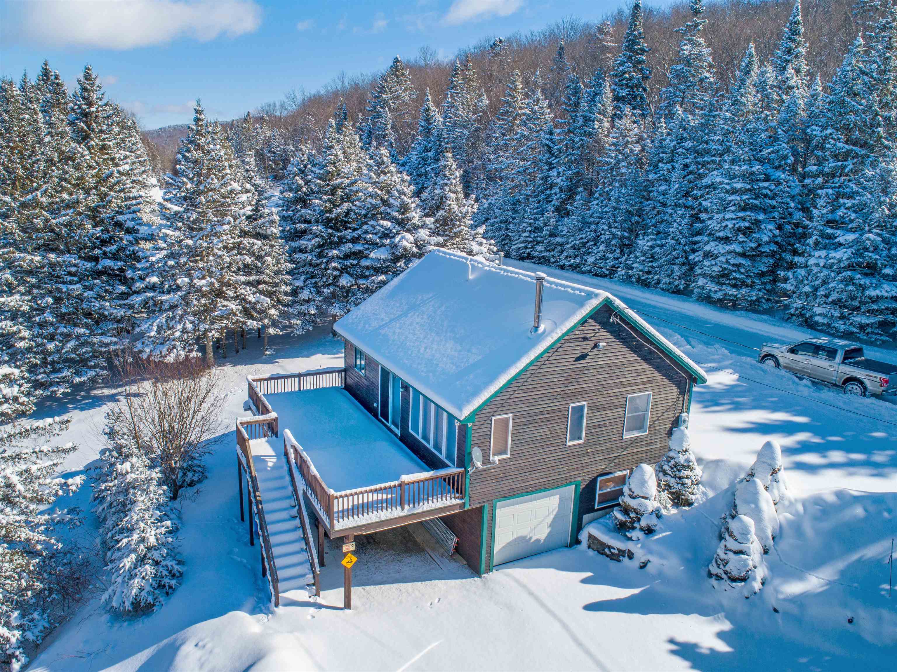 117 Daniel Beard Road Pittsburg, NH 03592 - Photo 7 of 39 Gallery Image 7