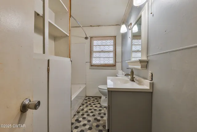 $119,900 | 104 Rosewood Drive, Greenfield, TN 38230