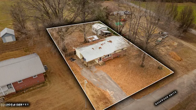 $119,900 | 104 Rosewood Drive, Greenfield, TN 38230