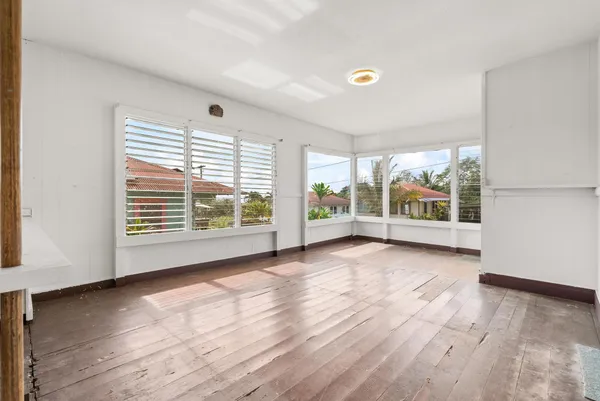 $375,000 | 58 Anuenue Street, Hilo, HI 96720