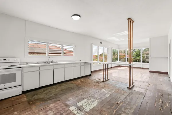 $375,000 | 58 Anuenue Street, Hilo, HI 96720