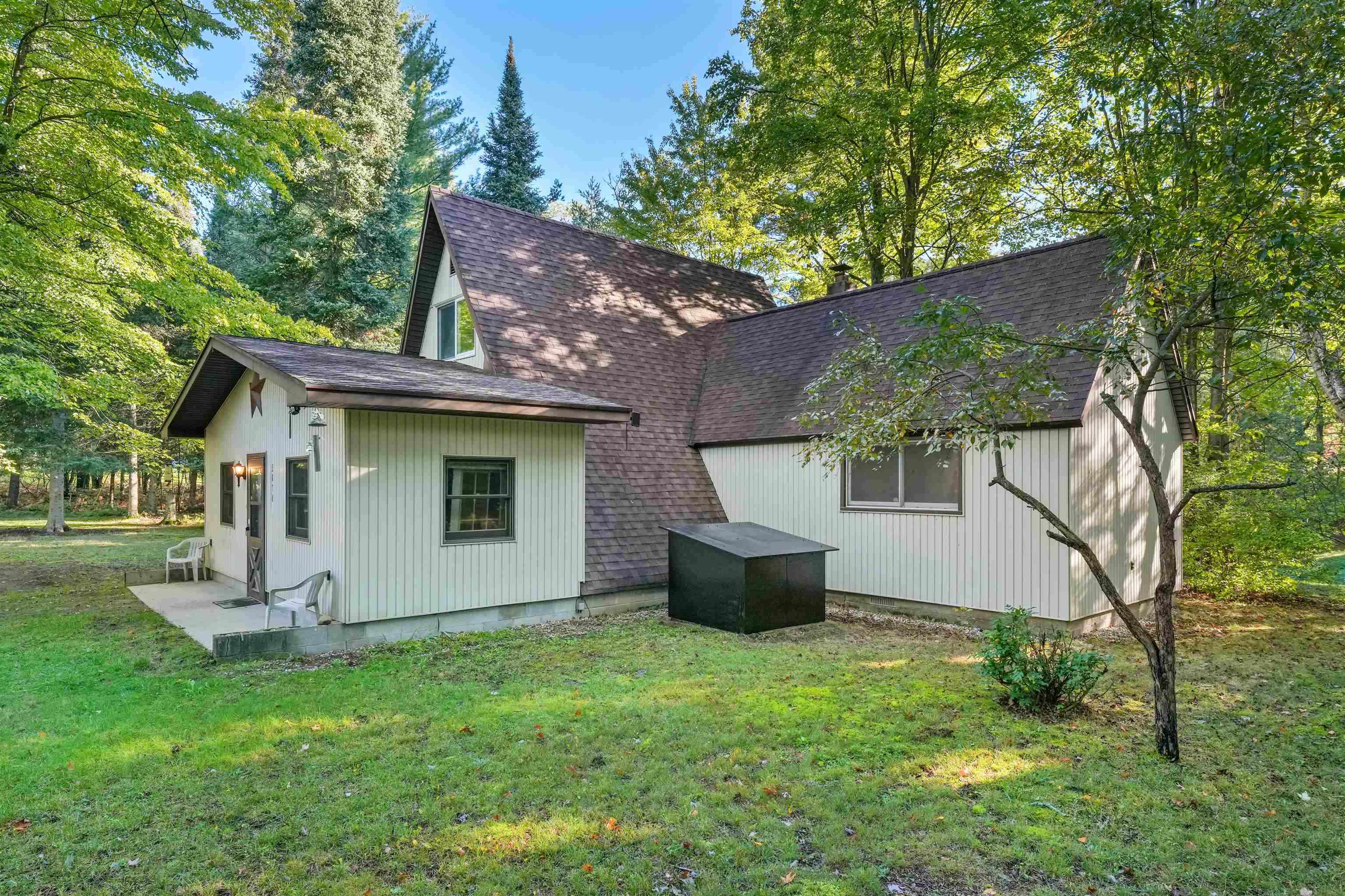 3876 South Lachance Rd Lake Lake City, MI 49651 - Photo 28 of 33