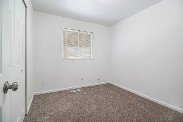 $179,800 | 2886 Appleridge Street, Ypsilanti, MI 48198