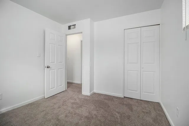 $179,800 | 2886 Appleridge Street, Ypsilanti, MI 48198