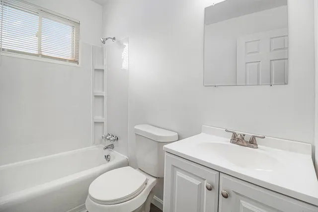 $179,800 | 2886 Appleridge Street, Ypsilanti, MI 48198