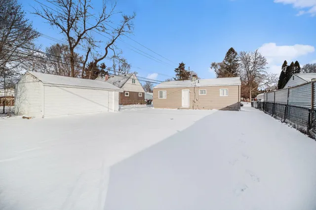 $179,800 | 2886 Appleridge Street, Ypsilanti, MI 48198