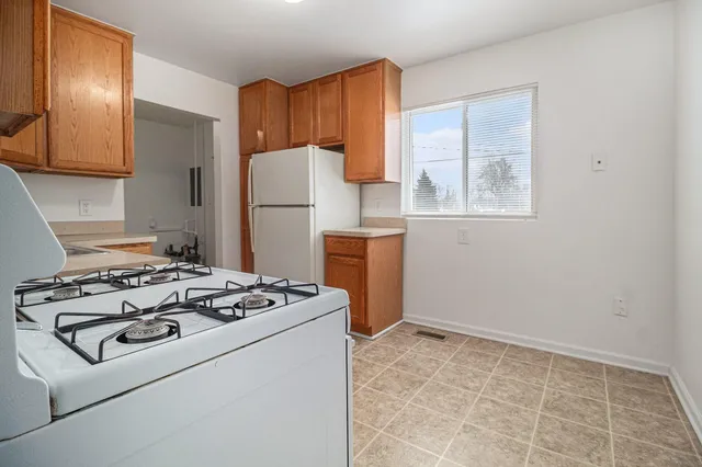 $179,800 | 2886 Appleridge Street, Ypsilanti, MI 48198