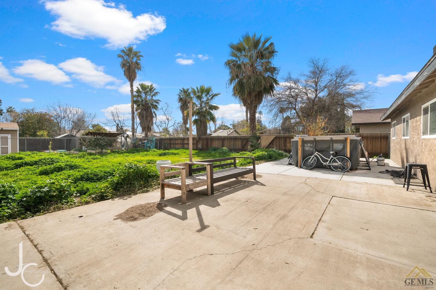 Undisclosed Address Bakersfield, CA 93308 - Photo 13 of 14