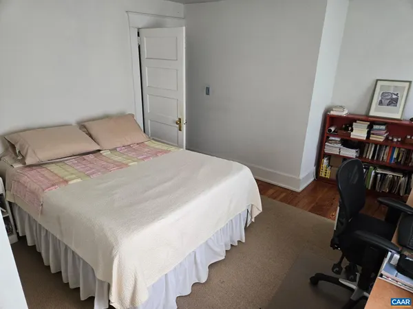 $3,200 | 954 Old Lynchburg Road, Unit A, Charlottesville, VA 22903