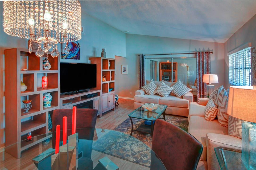 8078 Songbird Terrace, Unit B Boca Raton, FL 33496 - Photo 3 of 22 Photo 3