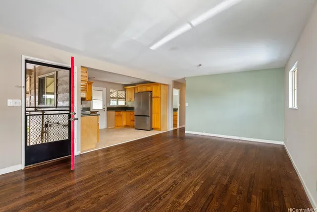 $1,350,000 | 1118 Kaili Street, Honolulu, HI 96819