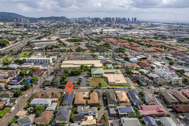 $1,350,000 | 1118 Kaili Street, Honolulu, HI 96819