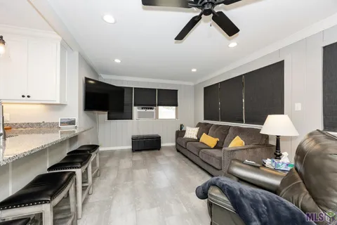 $250,000 | 32565 Willow Street, White Castle, LA 70788