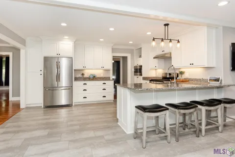 $250,000 | 32565 Willow Street, White Castle, LA 70788