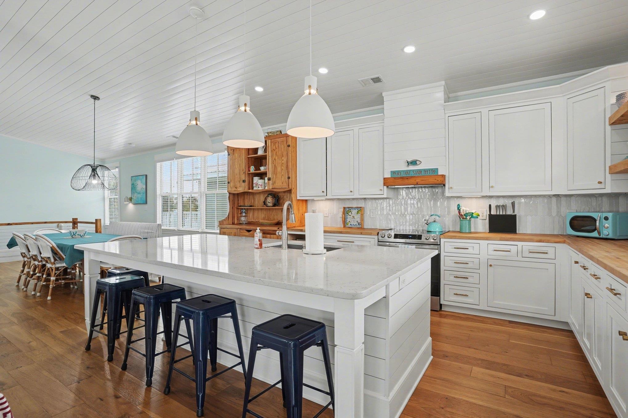 242 State Rd S-26-530 Murrells Inlet, SC 29576 - Photo 16 of 65