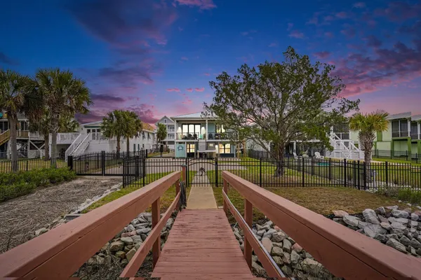 $1,699,000 | 242 State Rd S-26-530, Murrells Inlet, SC 29576