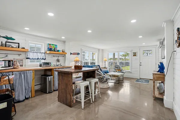 $1,699,000 | 242 State Rd S-26-530, Murrells Inlet, SC 29576