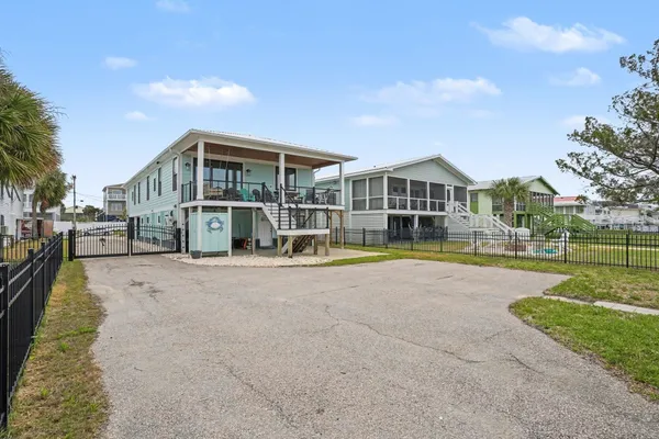 $1,699,000 | 242 State Rd S-26-530, Murrells Inlet, SC 29576