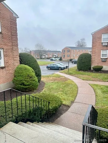 $1,450 | 47 Brewster Road, Unit C, Glastonbury, CT 06033