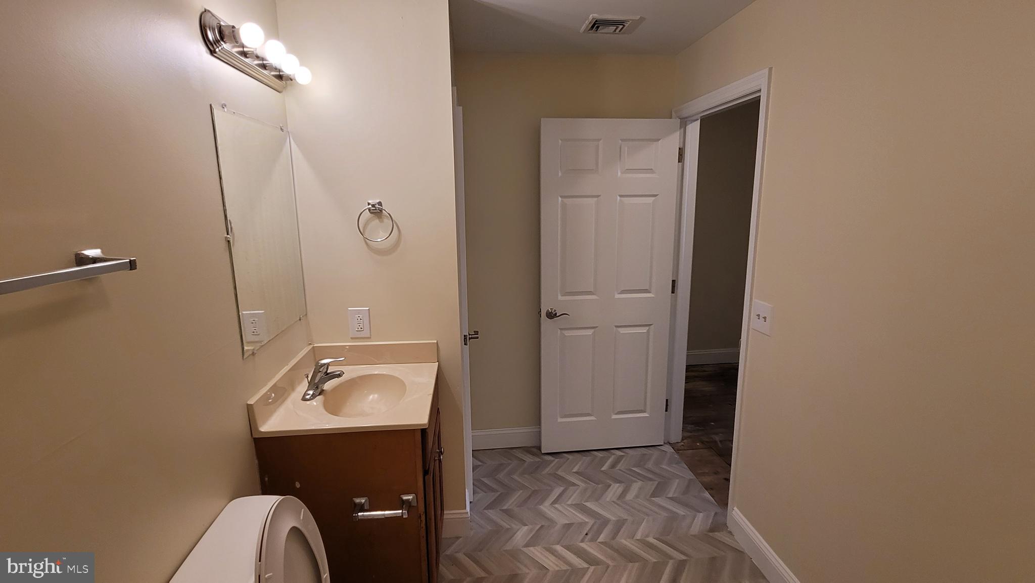 48 South 6th Street, Unit 2F Reading, PA 19602 - Photo 11 of 22 bedroom #1