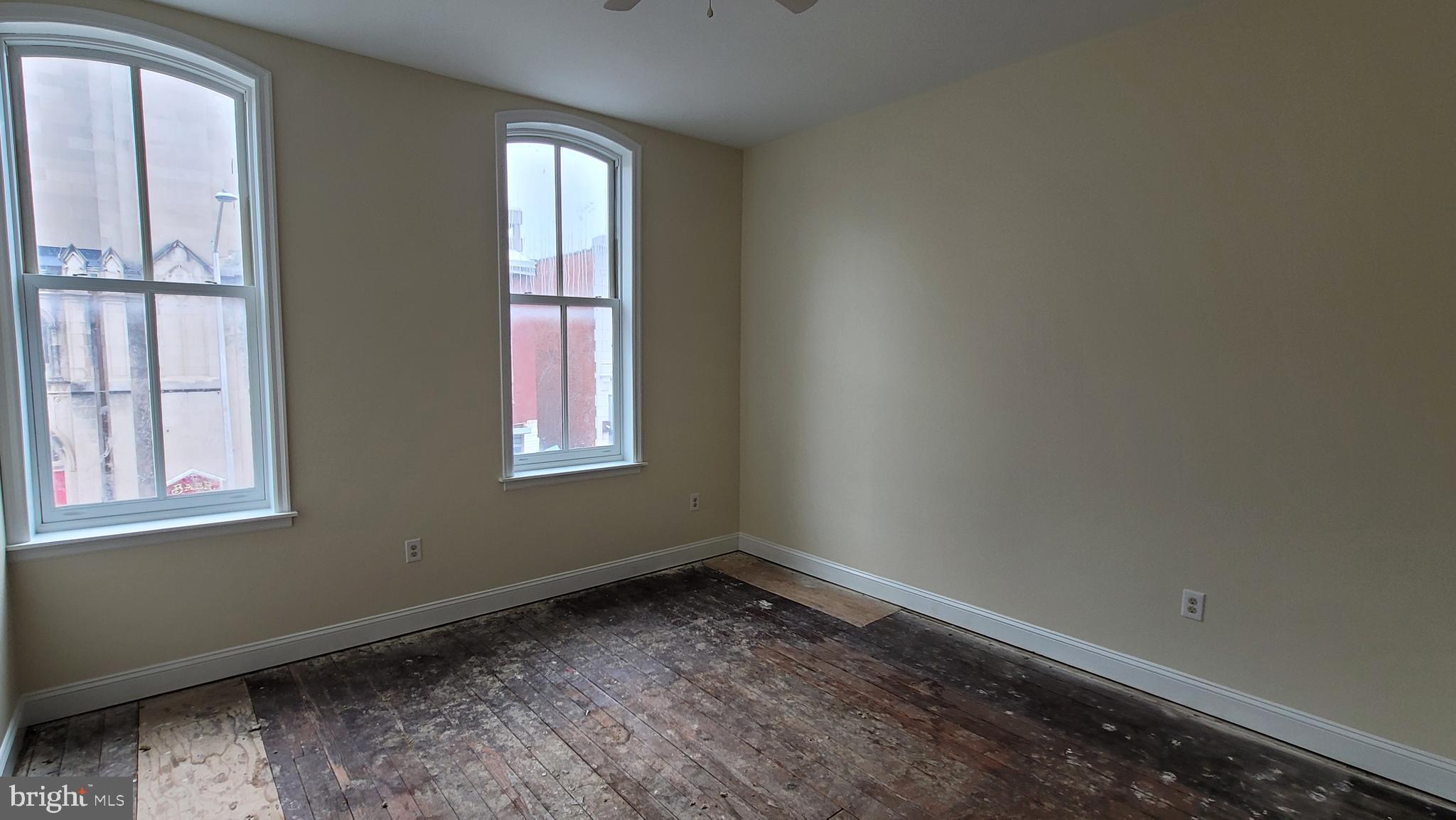 48 South 6th Street, Unit 2F Reading, PA 19602 - Photo 19 of 22 bedroom #1