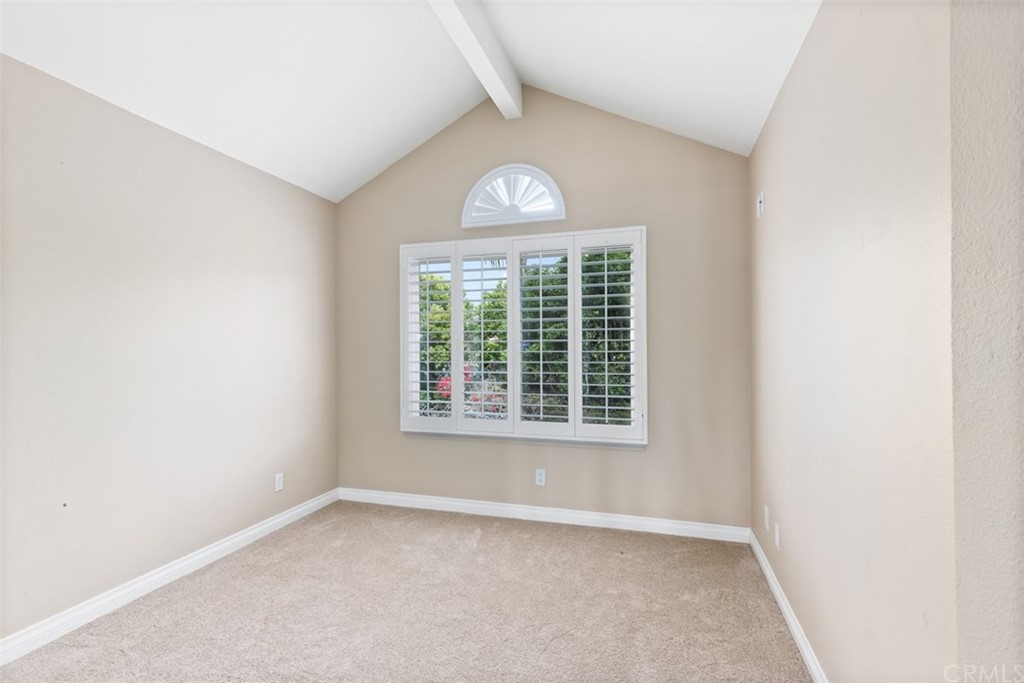 17 St Francis Court Dana Point, CA 92629 - Photo 29 of 66 an empty room with a window