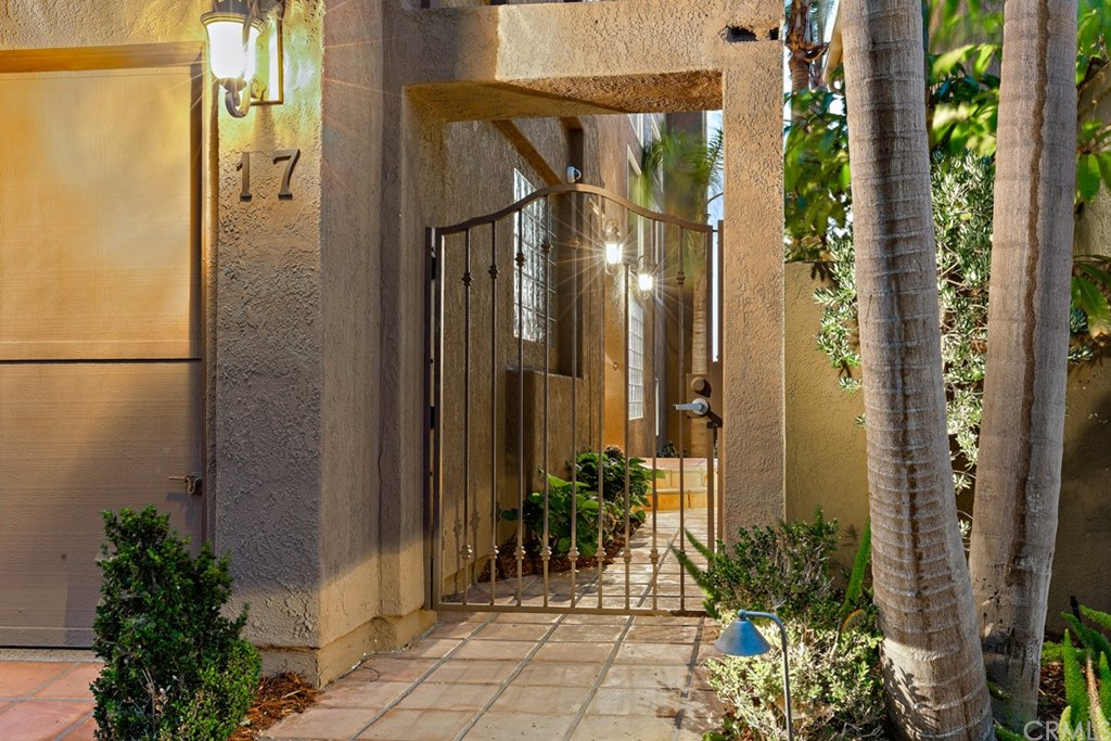 17 St Francis Court Dana Point, CA 92629 - Photo 4 of 66