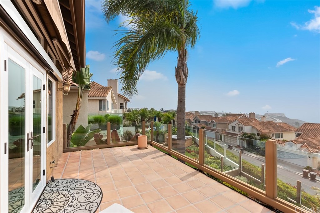 17 St Francis Court Dana Point, CA 92629 - Photo 53 of 66 a view of a balcony with potted plants