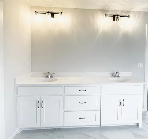 $619,214 | 23659 West 125th Terrace, Olathe, KS 66061